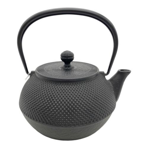 南部鉄器 (ナンブテッキ) 鉄瓶 IWACHU 岩鋳