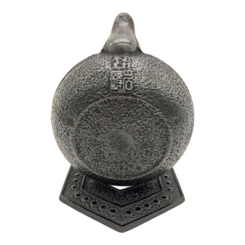 南部鉄器 (ナンブテッキ) 急須 岩鋳