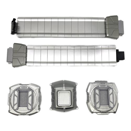 仮面ライダーギーツ DXデザイアドライバー ハイスペックベルト帯＆レイズバックルホルダー