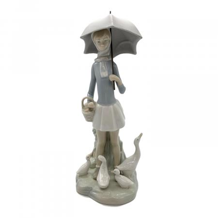 リヤドロ 8040 ガチョウ 箱付き フィギュリン lladro LLADRO (リヤドロ) フィギュリン 傘を持つ少女とガチョウ｜トレファク