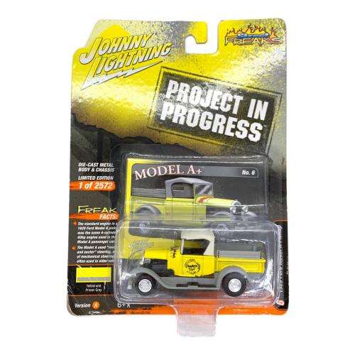 JOHNNY LIGHTNING (ジョニーライトニング) 1/64 フォードモデル A 1929 イエロー/グレー