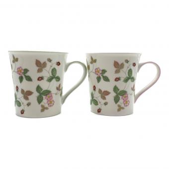Wedgwood (ウェッジウッド) ペアマグカップ ワイルドストロベリー カジュアルマグ