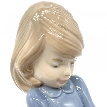 LLADRO (リヤドロ) フィギュリン 5月の花 5467｜トレファクONLINE
