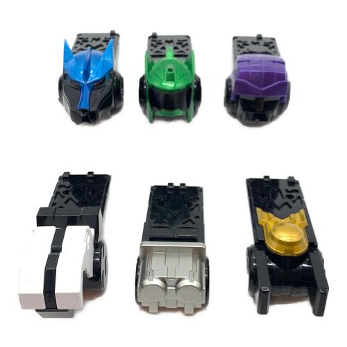 BANDAI（バンダイ） 仮面ライダーキバ COMPLETE SELECTION MODIFICATION（コンプリートセレクションモディフィケーション） CSMイクサベルト