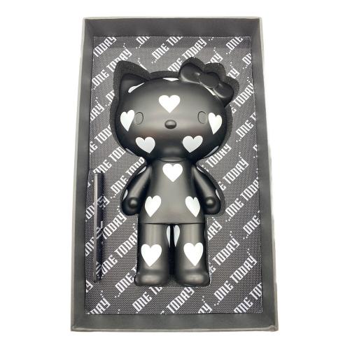 ONE TODAY (ワントゥデイ) ハローキティ HELLO KITTY BLACK SERIES HEART アートフィギュア キャラクターグッズ