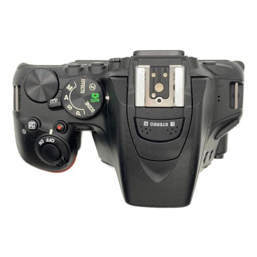 Nikon (ニコン) D5600 デジタル一眼レフカメラ