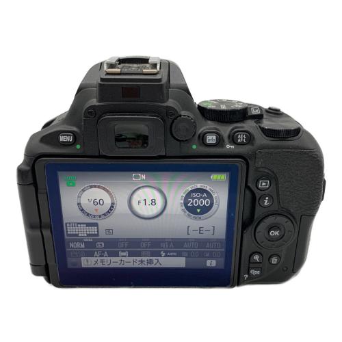 Nikon (ニコン) D5600 デジタル一眼レフカメラ