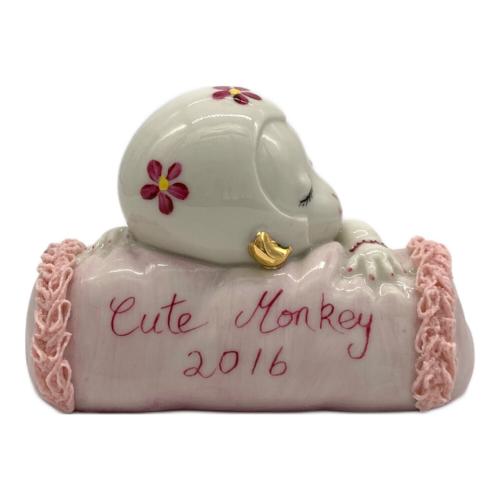 IRISH DRESDEN (アイリッシュドレスデン) フィギュリン Cute Monkey 2016