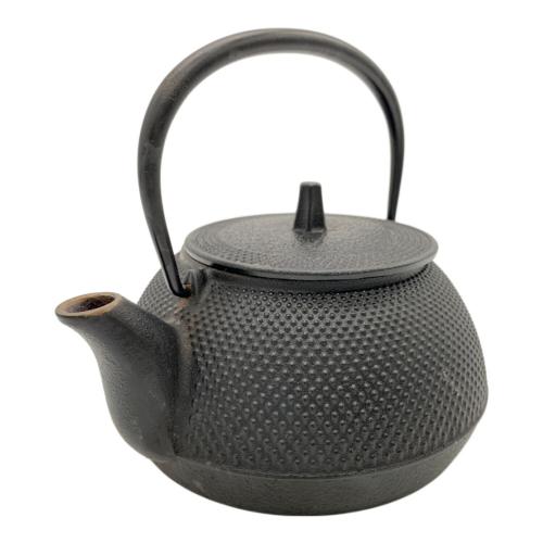 IWACHU (イワチュウ) 南部鉄器 鉄瓶 黒焼付 0.65L 鉄瓶兼用急須 5型新アラレ IH対応