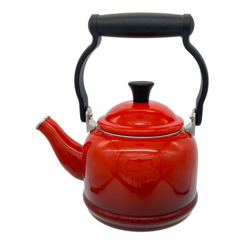 LE CREUSET (ルクルーゼ) ケトル・デミ レッド
