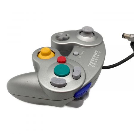 Nintendo (ニンテンドウ) GAMECUBE DOL-001 通電のみ確認 10029466