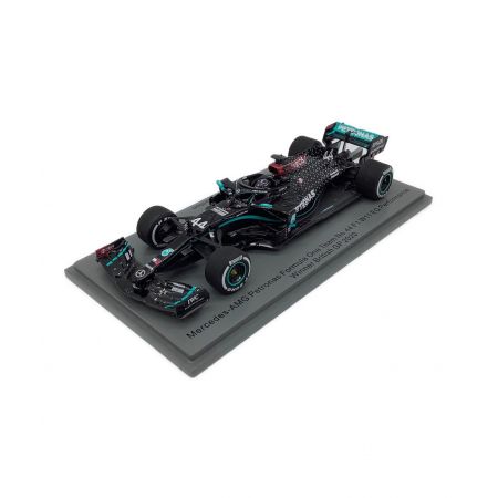 SPARK (スパーク) モデルカー AMG Petronas Formula One F1 W11 EQ Performance 9th Sakhir GP 2020