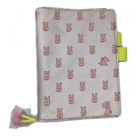 キューライス 手帳カバー スキウサギ ピンク TTE1901N36700 カバーオンカバーセット