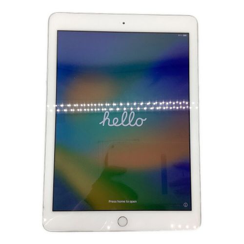 Apple (アップル) iPad(第6世代) wifiモデル MR7G2J/A 32GB iOS ー ...