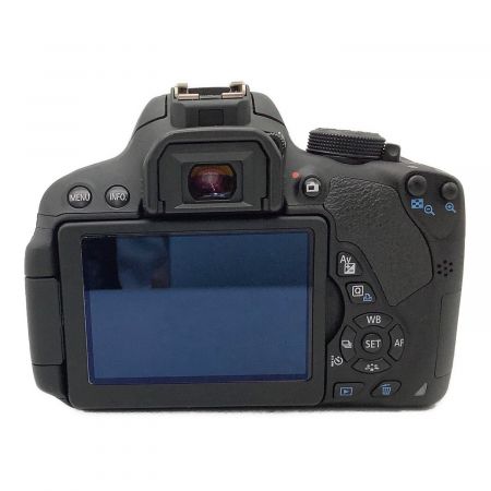 CANON (キャノン) デジタル一眼レフカメラ EOS Kiss X7i EOS Kiss X7i EF-S18-135 IS STMレンズキット 2013年発売/1800万画素 321034007164