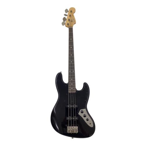 FENDER (フェンダー) ベース ジャックガリ有 動作確認済み O 043892