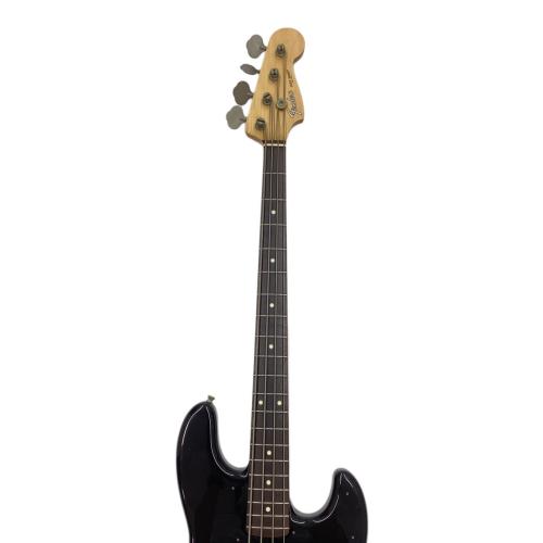 FENDER (フェンダー) ベース ジャックガリ有 動作確認済み O 043892