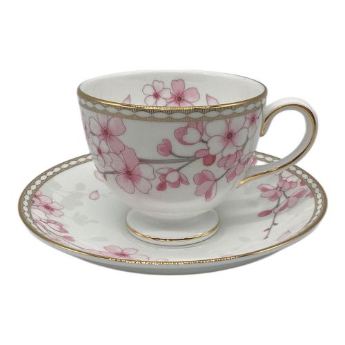 Wedgwood (ウェッジウッド) カップ&ソーサー スプリングブロッサム