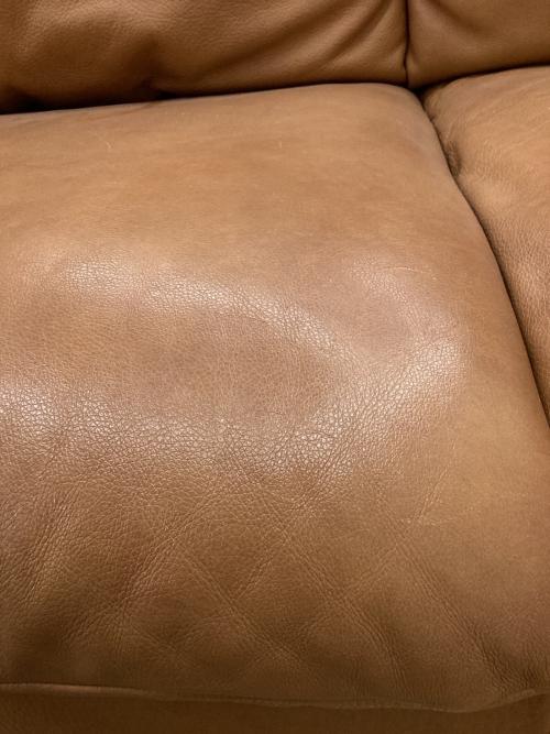 NATUZZI (ナツッジ) 2人掛けソファー 84 ブラウン キャメル