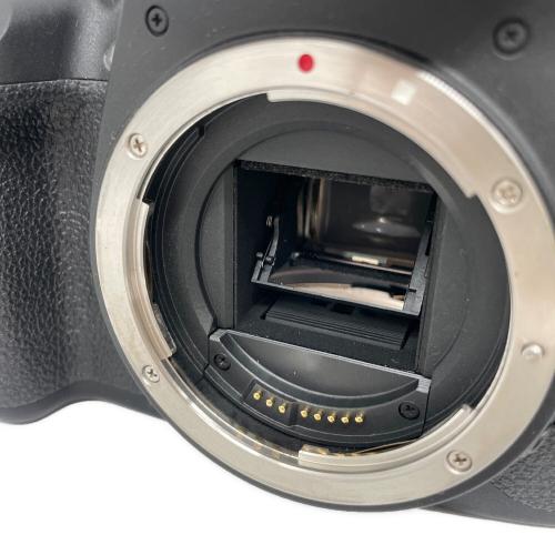 CANON (キヤノン) デジタル一眼レフカメラ EOS kiss X7i ダブルズームキット 1800万画素(有効画素) APS-C 専用電池 SDXCカード対応 ISO100～12800 021035008956