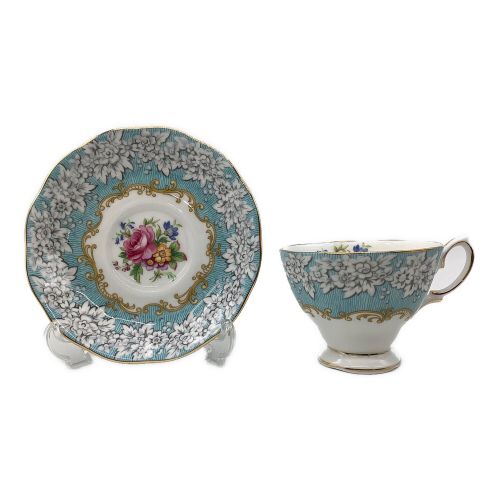 ROYAL ALBERT (ロイヤルアルバート) カップ&ソーサーセット 2Pセット レディーカーライル＆エンチャントメント