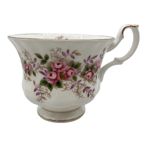 ROYAL ALBERT (ロイヤルアルバート) カップ&ソーサー 廃盤品 ラヴェンダーローズ