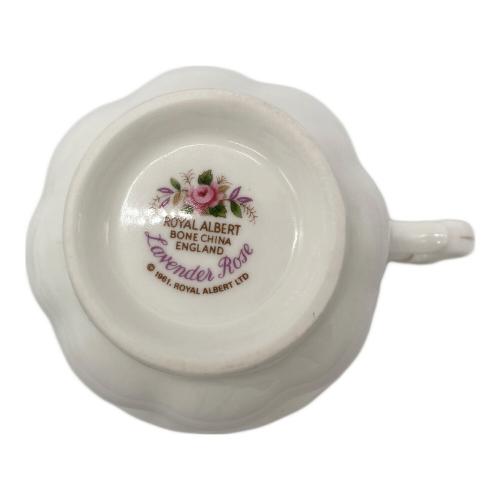ROYAL ALBERT (ロイヤルアルバート) カップ&ソーサー 廃盤品 ラヴェンダーローズ