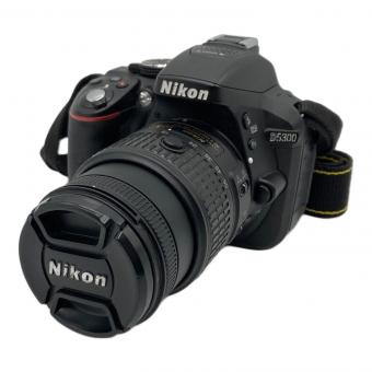 Nikon デジタル一眼レフカメラ ファインダーぼやけます。レンズ18-55㎜ 1:3.5-5.6 D5300 2416万画素 APS-C 専用電池 SDXCカード対応 100～12800 拡張25600 1/4000～30秒 -