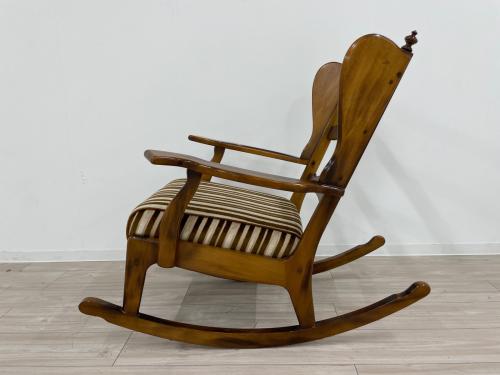 karimoku (カリモク) ロッキングチェアー ブラウン 木製