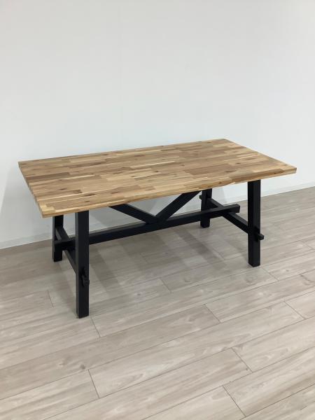 IKEA (イケア) ダイニングテーブル ナチュラル×ブラック SKOGSTA