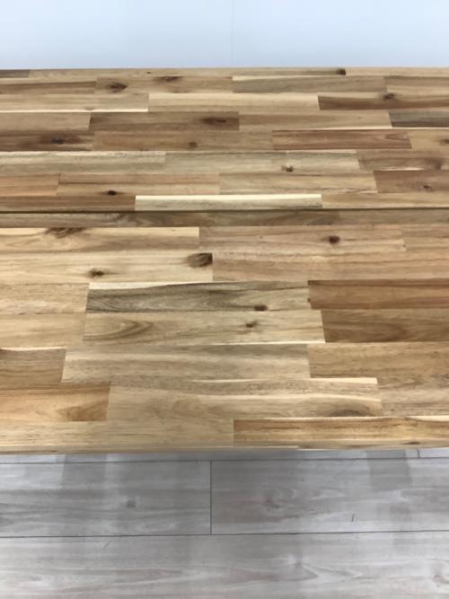 IKEA (イケア) ダイニングテーブル ナチュラル×ブラック SKOGSTA