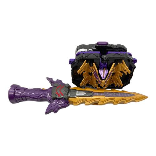 仮面ライダーセイバー (カメンライダーセイバー) DX暗闇剣月闇＆邪剣カリバードライバーセット