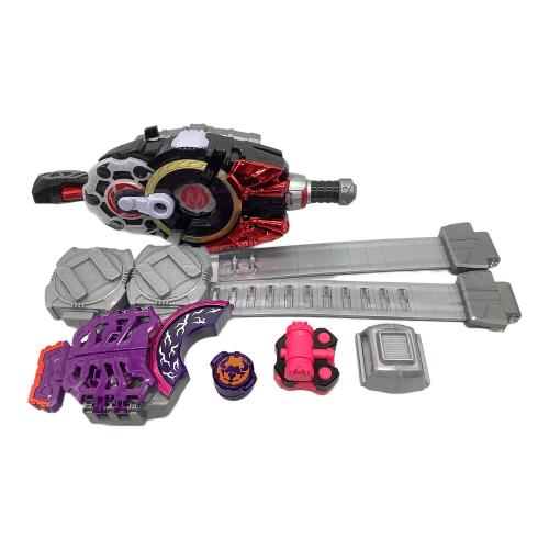 仮面ライダーギーツ (カメンライダーギーツ) DXデザイアドライバー＆ゾンビレイズバックル＆レイズバックルホルダー