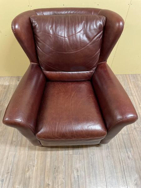 NATUZZI (ナツッジ) ウイングバックチェア ボルドー 163 オットマン付