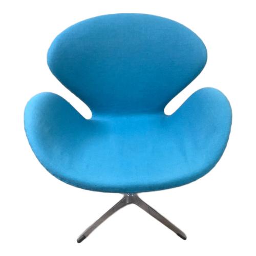 スワンチェア スカイブルー 233 リプロダクト品