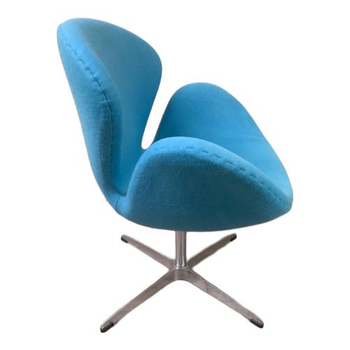 スワンチェア スカイブルー 233 リプロダクト品
