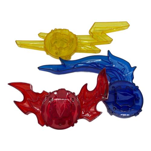 仮面ライダーセイバー (カメンライダーセイバー) 仮面ライダー 究極大聖剣 火炎剣烈火 水勢剣流水・雷鳴剣黄雷エンブレムセット