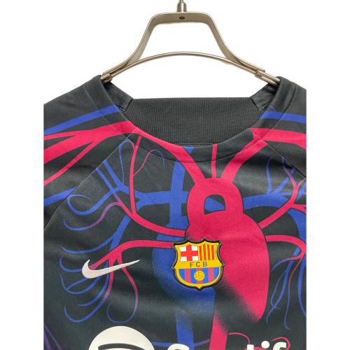 NIKE (ナイキ) ゲームシャツ メンズ SIZE M ブラック FD2372-011 パタ × FCバルセロナ クーラールス・デル・モン プレマッチ
