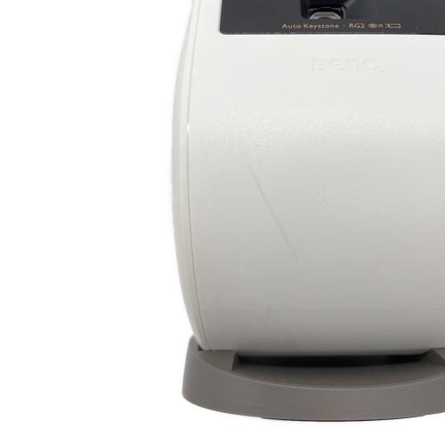 BenQ (ベンキュー) ポータブルプロジェクター GV11 2022年製