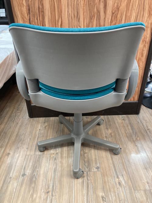 ITOKI (イトーキ) オフィスチェア KKV-825AC-W4E1 キャスター破損 バーテブラⅡ やや色あせあり