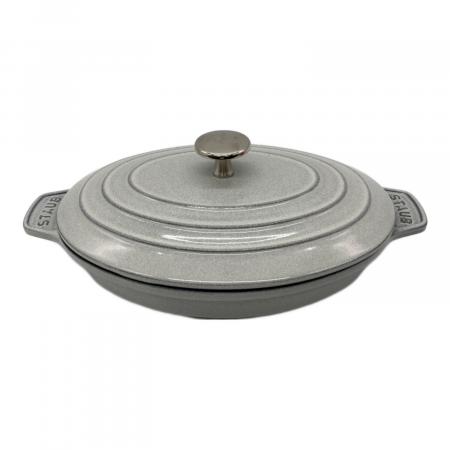 staub ストウブ　オーバルホットプレート　ホワイト　未使用に近い staub ストウブ オーバルホットプレート ホワイト 未使用に近い