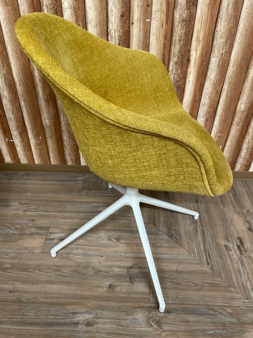 BoConcept (ボーコンセプト) ダイニングチェアー 黄緑 Adelaide