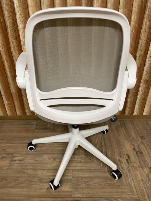 Hbada (ハバダ) ワークチェアー