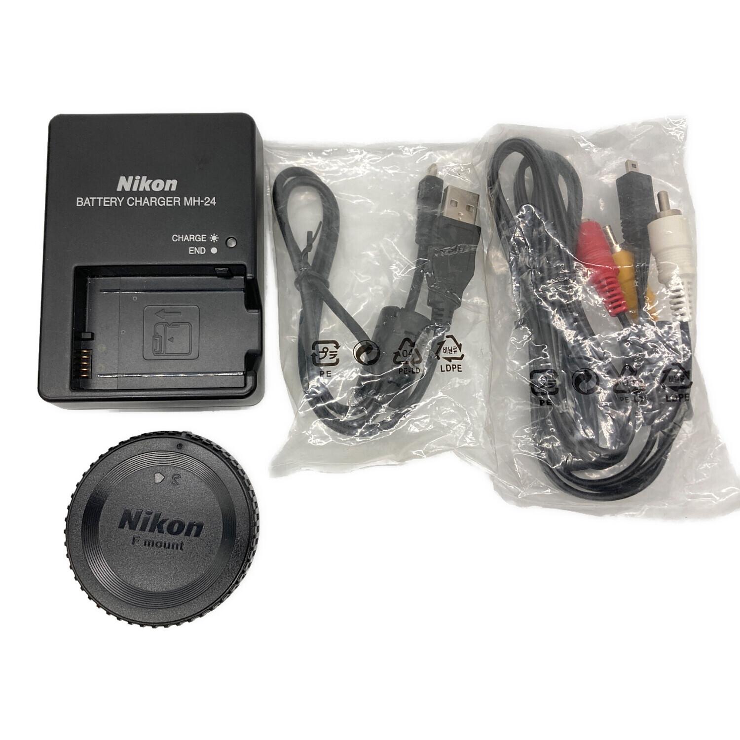 Nikon (ニコン) デジタル一眼レフカメラ D5300 18-55mm 1：3.5-5.6