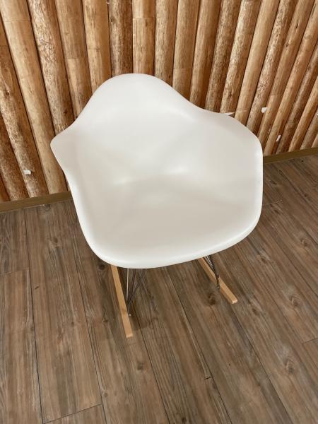 Herman Miller (ハーマンミラー) ロッキングチェアー RAR.47ULZF