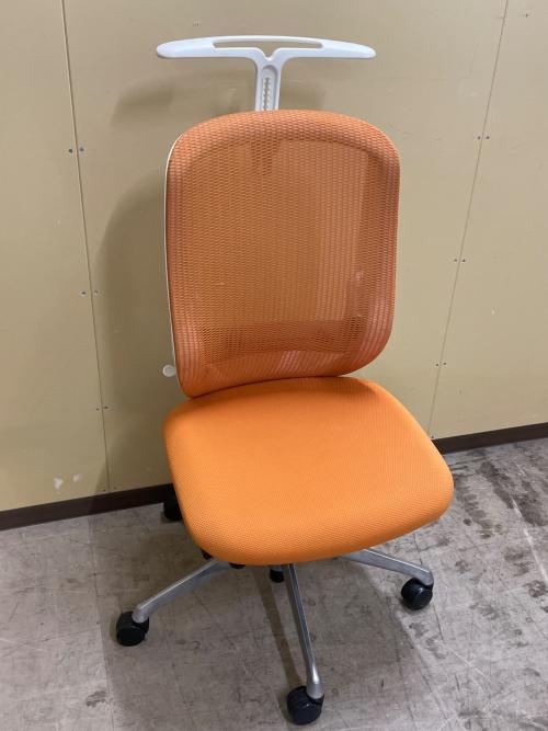 オカムラ オフィスチェア オレンジ