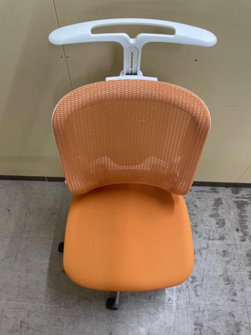 オカムラ オフィスチェア オレンジ
