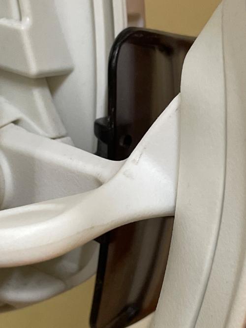 オカムラ オフィスチェア オレンジ