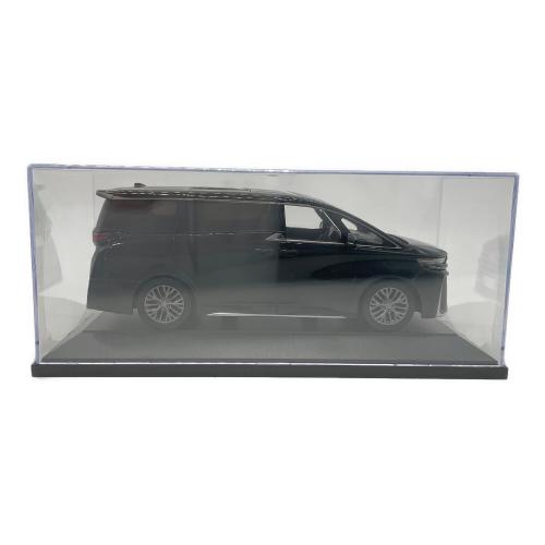 TOYOTA (トヨタ) VELLFIRE ダイキャストカー 1/30スケール