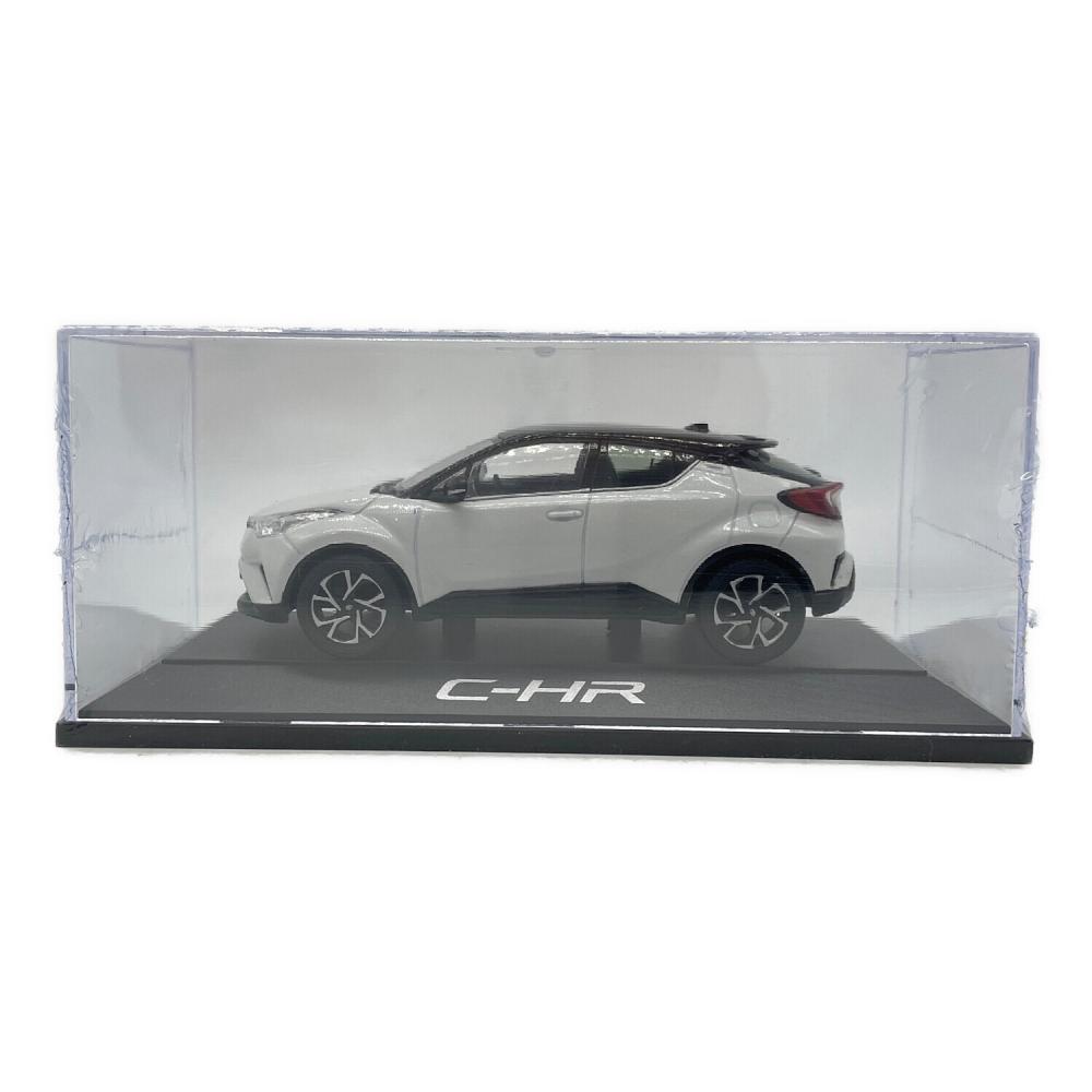 TOYOTA (トヨタ) C-HR ダイキャストカー 1/30スケール｜トレファクONLINE